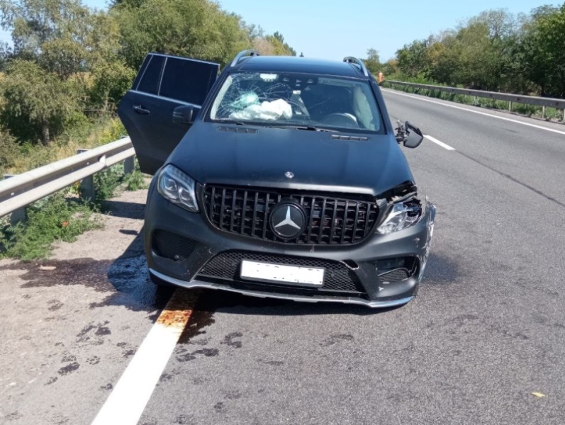 Полицейские призывают водителей строго соблюдать ПДД.