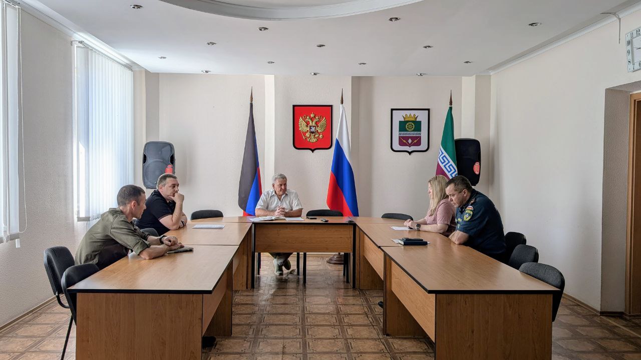 Оперативное совещание с руководителями силовых структур округа.