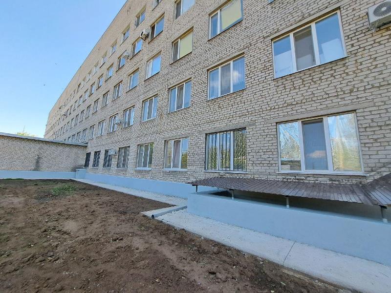 Забайкальский округ завершил ремонт в Центральной районной больнице пгт. Старобешево.