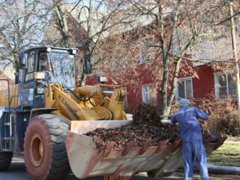 Комсомольское рудоуправление ООО «ЮГМК Донецк» организовало и провело акцию «Сделаем наш город чистым!».