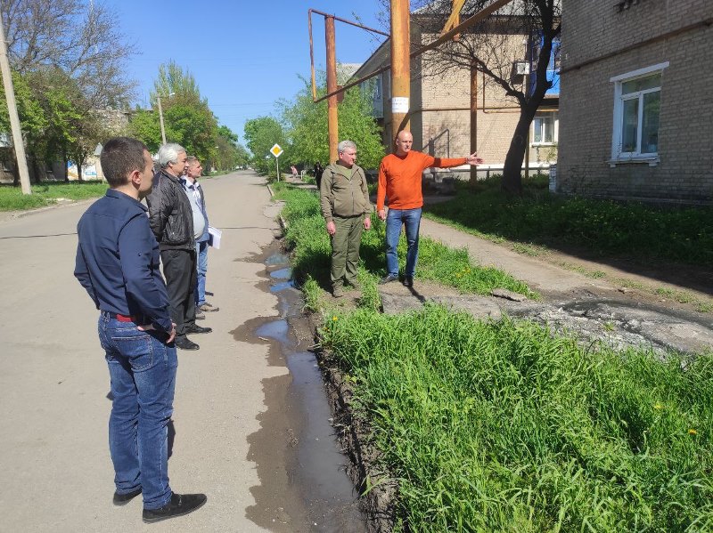 Рабочий визит главы администрации Старобешевского района в город Комсомольское.