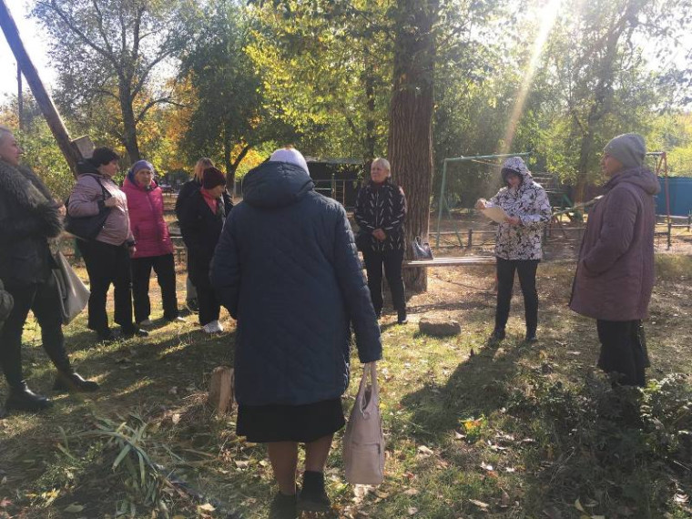 Сход граждан в поселке Новый Свет. Сход граждан в поселке Новый Свет.