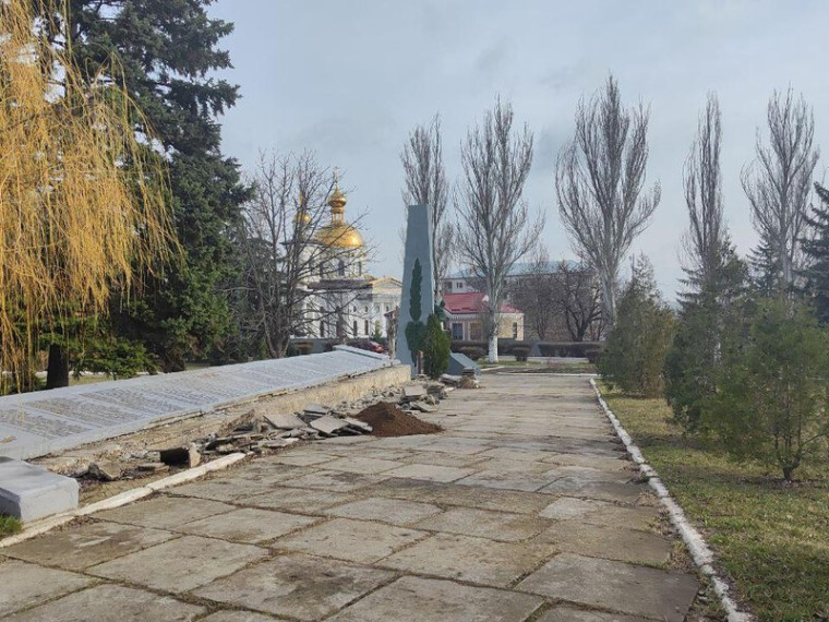 Благодаря Забайкальскому краю и Бурятии в Старобешевском округе отремонтируют 43 объекта. Благодаря Забайкальскому краю и Бурятии в Старобешевском округе отремонтируют 43 объекта.