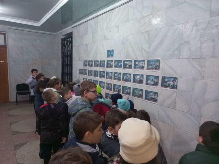 Фотовыставка "Герои и подвиги", посвященная Героям России – участникам специальной военной операции. Фотовыставка "Герои и подвиги", посвященная Героям России – участникам специальной военной операции.