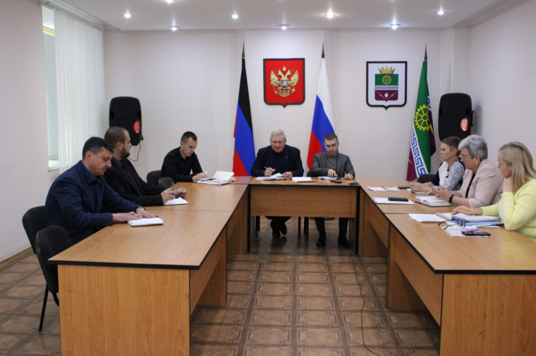 Аппаратное совещание. Аппаратное совещание.