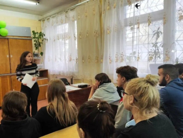 В Старобешево прошла конкурсно-развлекательная программа, посвященная Дню студента. В Старобешево прошла конкурсно-развлекательная программа, посвященная Дню студента.