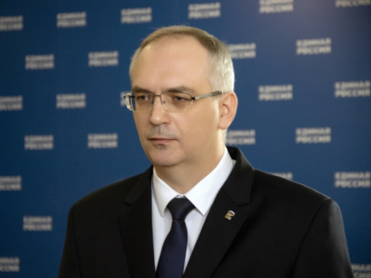 Владимир Бидёвка: главные задачи Народного Совета Донецкой Народной Республики. Владимир Бидёвка: главные задачи Народного Совета Донецкой Народной Республики.