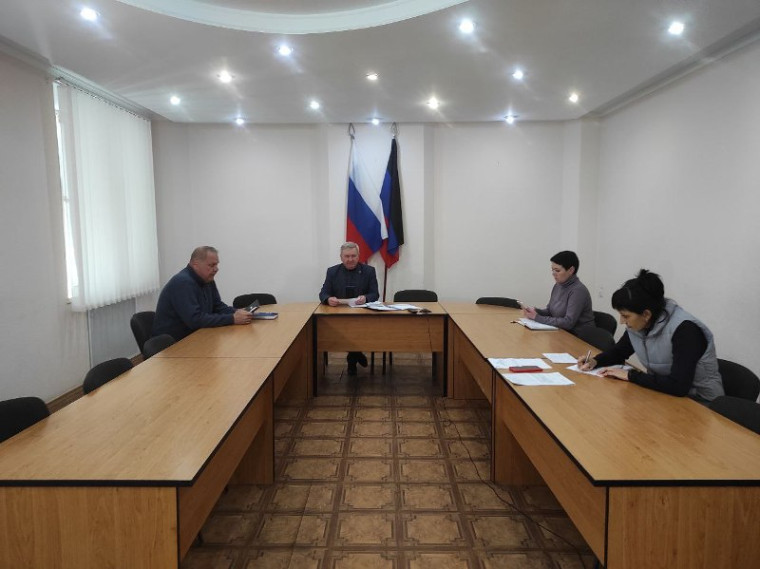 Аппаратное совещание. Аппаратное совещание.
