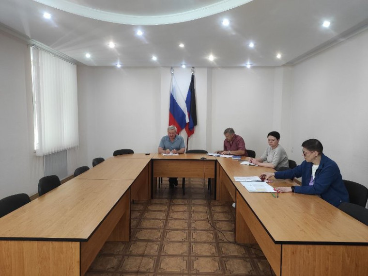 Аппаратное совещание. Аппаратное совещание.