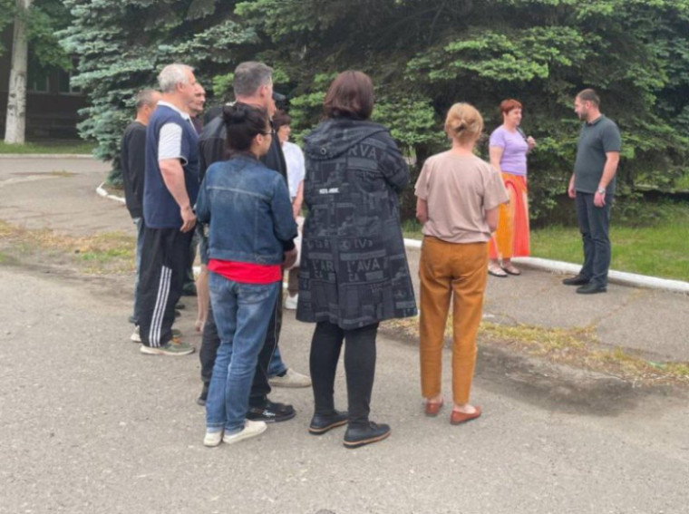 Сход граждан в поселке Новый Свет. Сход граждан в поселке Новый Свет.