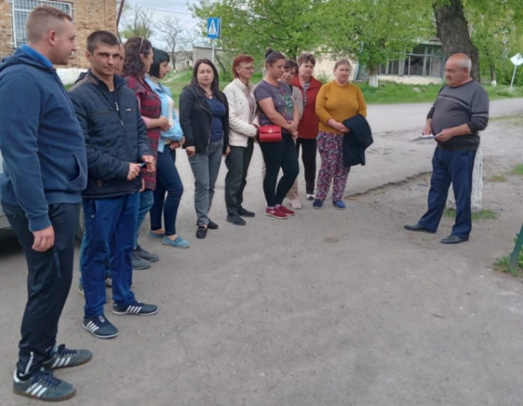Сход граждан в селе Раздольное. Сход граждан в селе Раздольное.