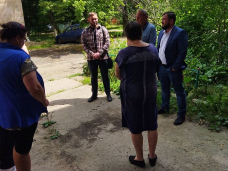 Сход граждан в поселке Новый Свет. Сход граждан в поселке Новый Свет.