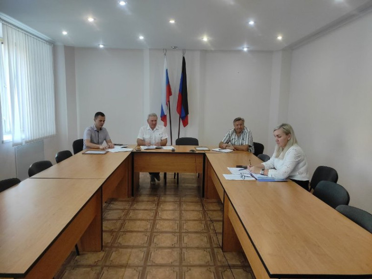 Аппаратное совещание. Аппаратное совещание.