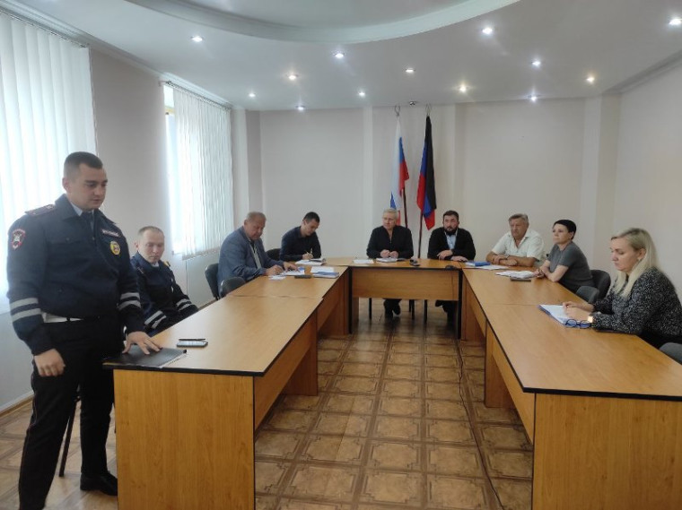 Аппаратное совещание. Аппаратное совещание.